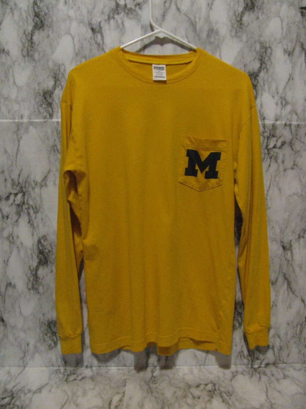PINK VS University of Michigan Wolverines Sequin Back Long Sleeve Tee XS/L